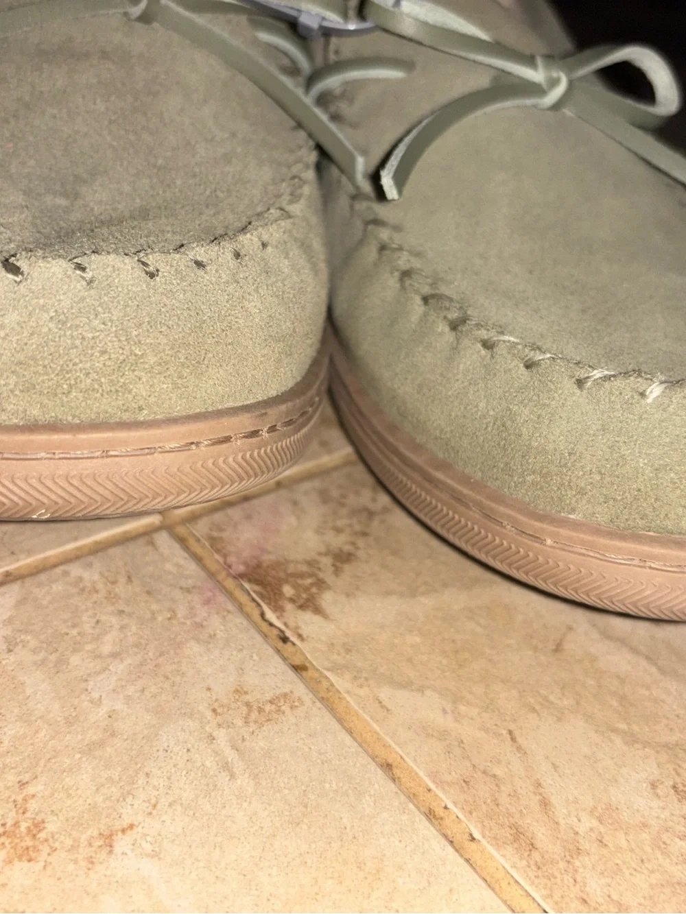 New my slippers Men's Suede Moccasin Slippers in Sage Green Sz 10